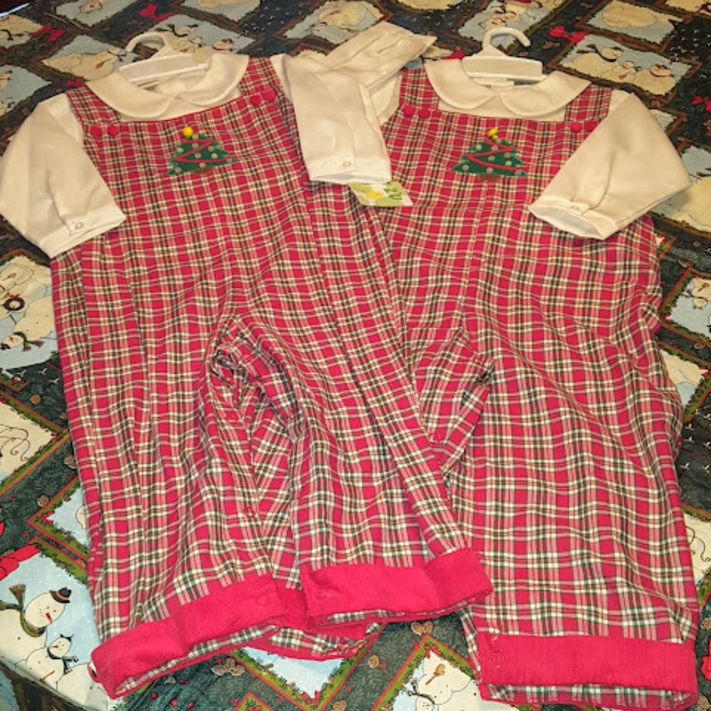 Xmas Twins? $29/ea-BOTH/$40.00! Beautiful Toddler Xmas Plaid Overall Set…